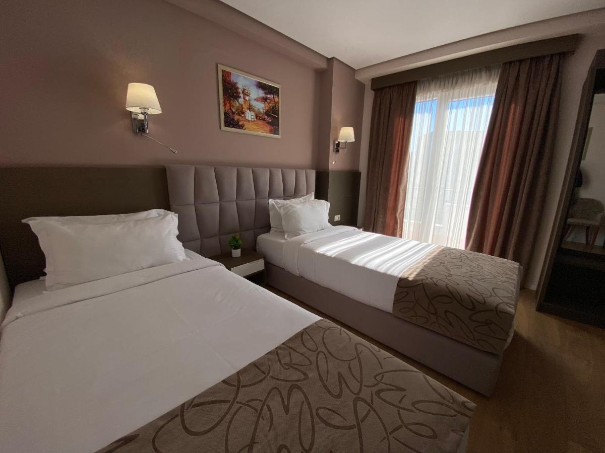 Doanesia Premium Hotel & Spa Tirana Exterior foto